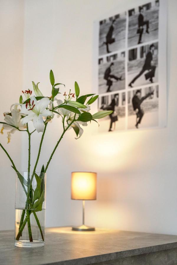 Newton-Appartement Mit 3 Schlafzimmern Berlin Extérieur photo
