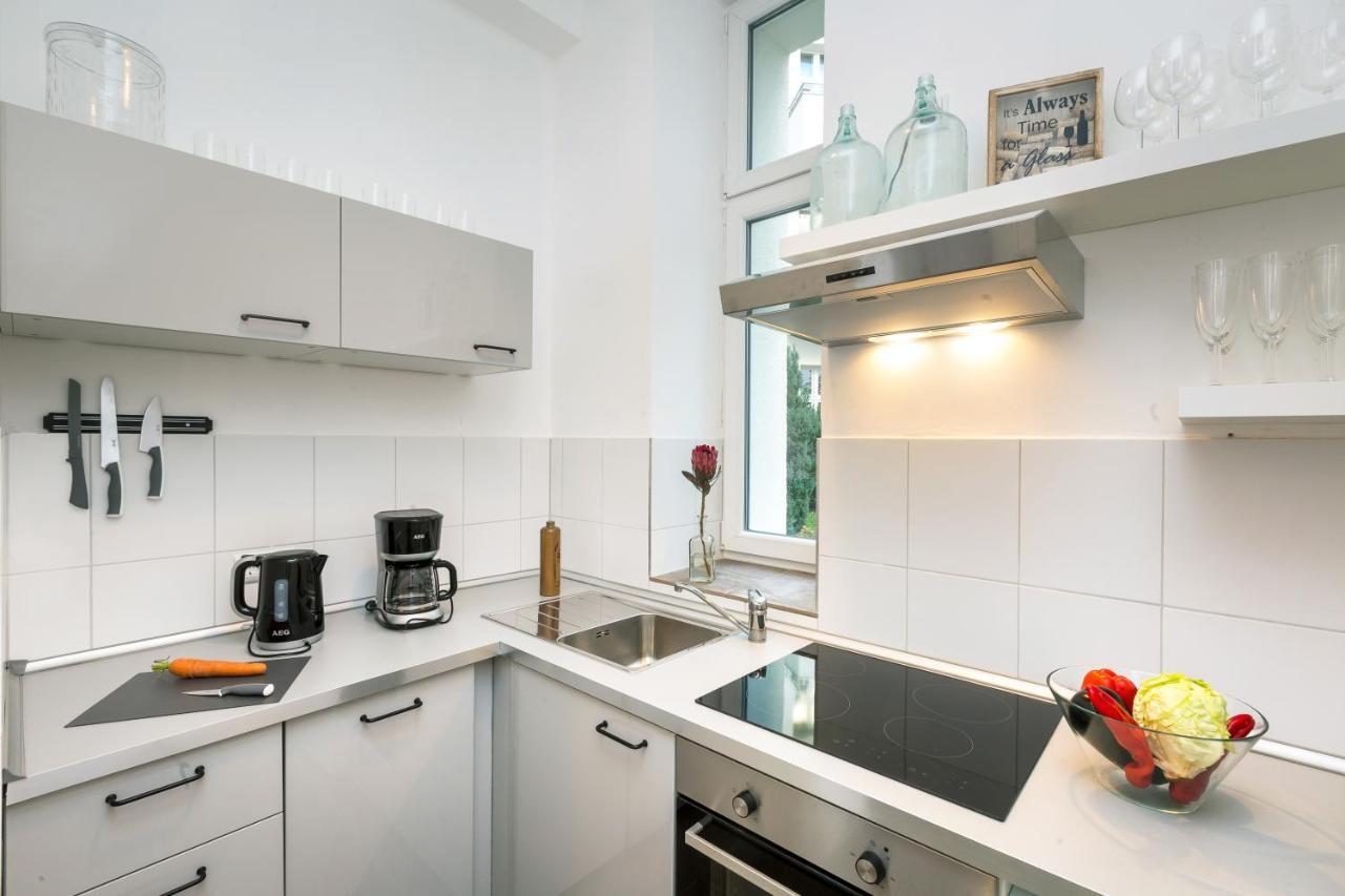 Newton-Appartement Mit 3 Schlafzimmern Berlin Extérieur photo